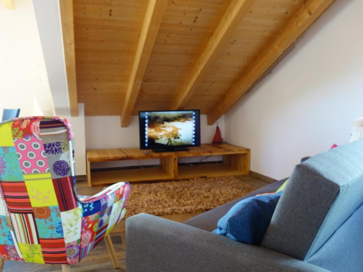 Apartment Sonnenfeld ซาแมร์แบร์ก ภายนอก รูปภาพ